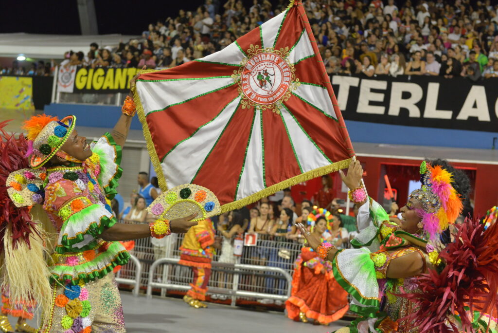 Mocidade Alegre é bicampeã do Carnaval de São Paulo