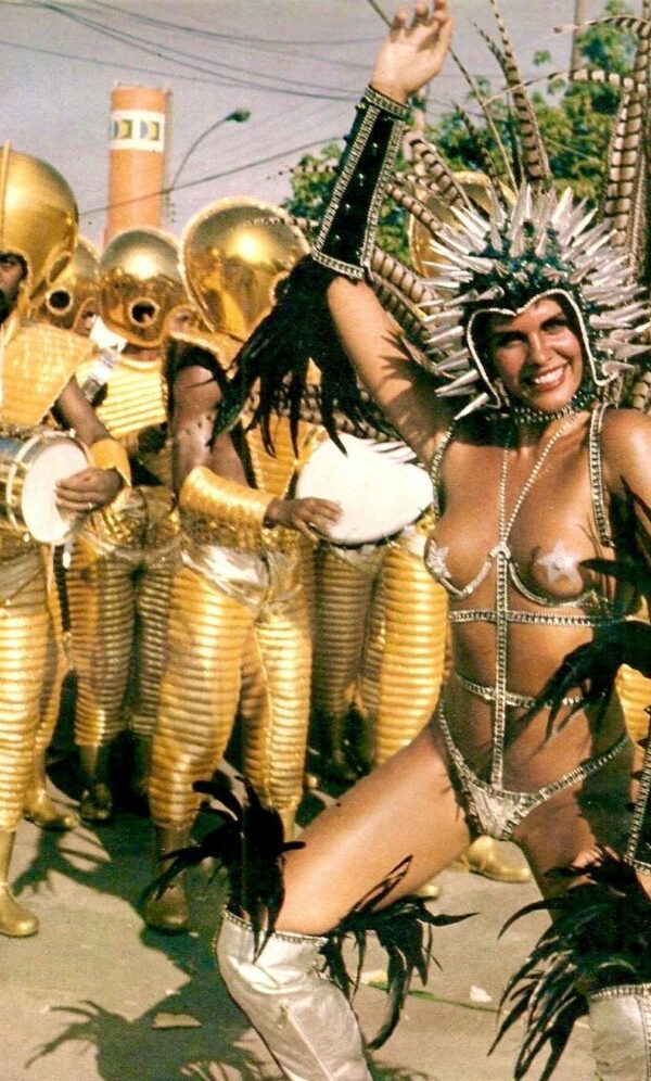 Monique Evans em 1985 (Reprodução/ Instagram @moniqueevansfotos)